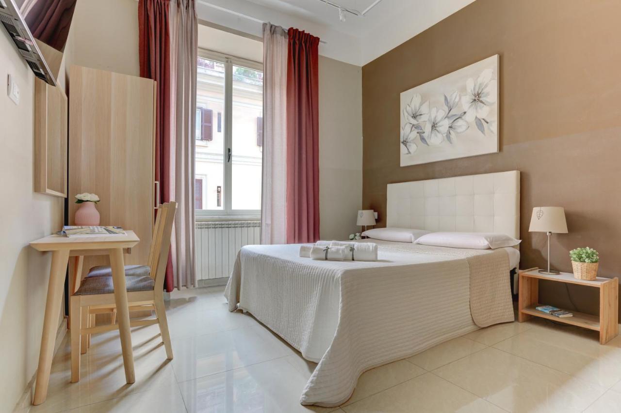 לינה וארוחת בוקר Claudia House Roma Termini מראה חיצוני תמונה
