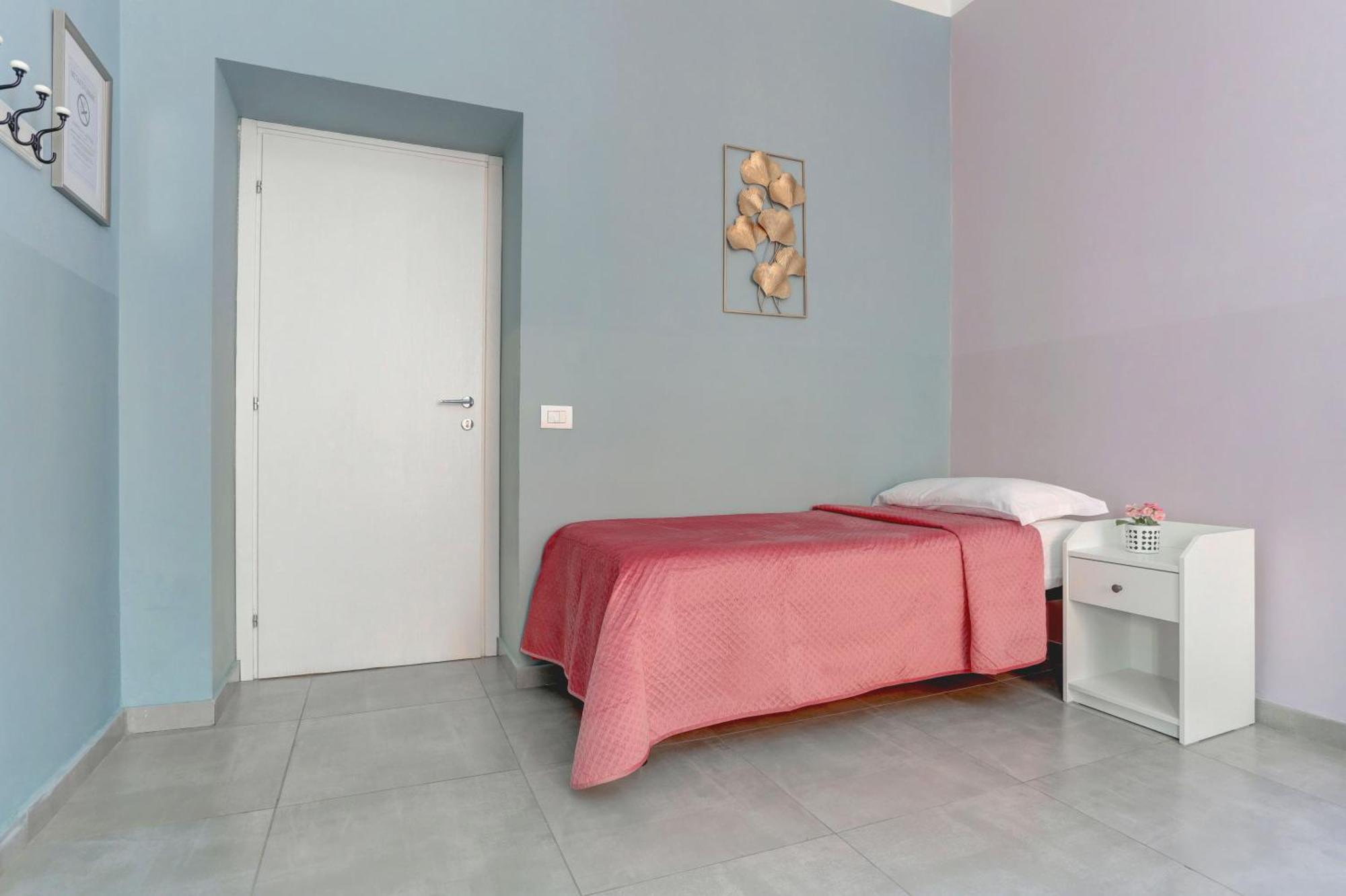 לינה וארוחת בוקר Claudia House Roma Termini מראה חיצוני תמונה